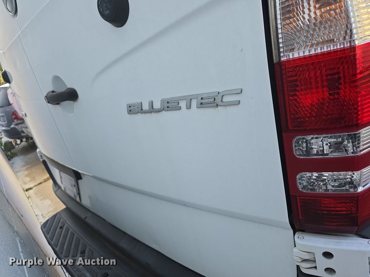 image for item DM1684 2015 Mercedes Benz 2500 Sprinter van