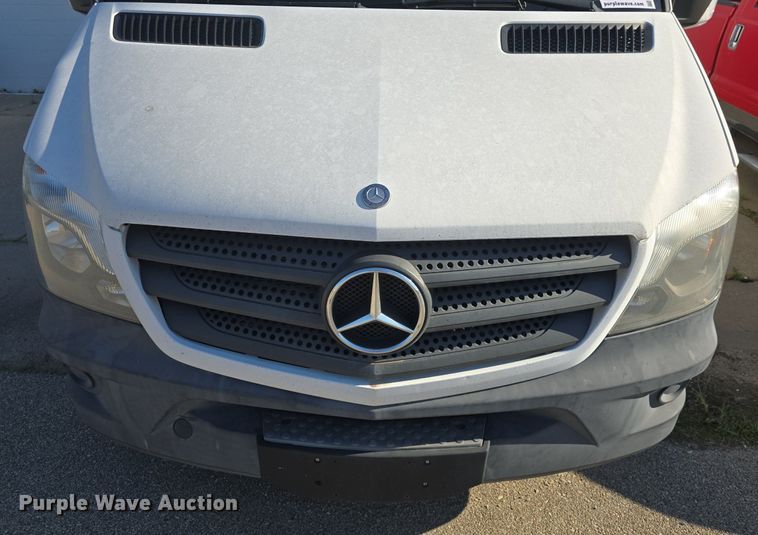 image for item DM1684 2015 Mercedes Benz 2500 Sprinter van