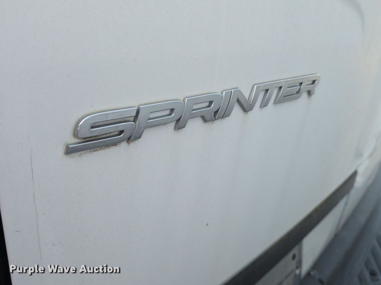 image for item DM1684 2015 Mercedes Benz 2500 Sprinter van