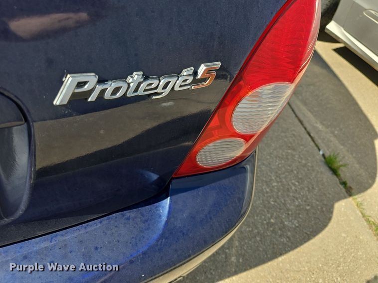 image for item DM1686 2003 Mazda Protege 5 