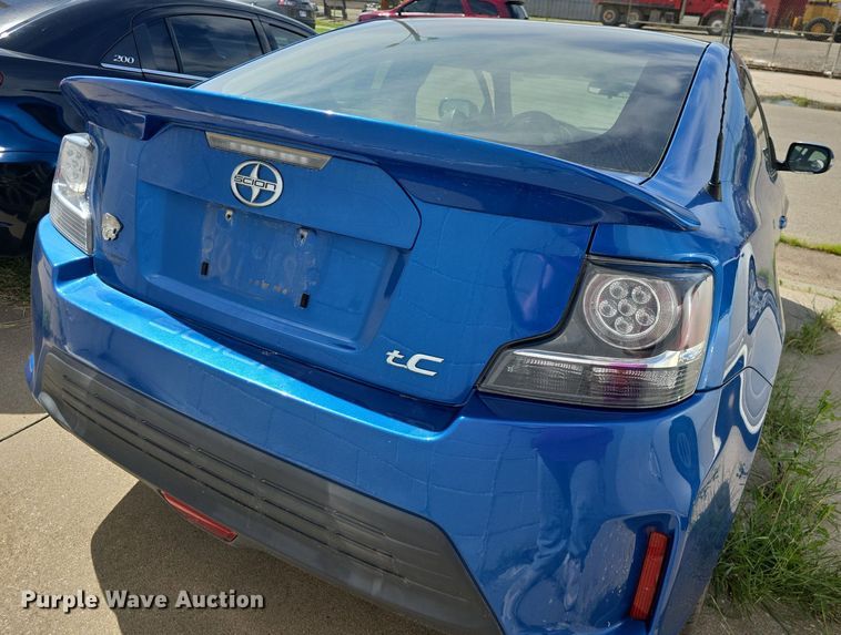 image for item DM1690 2014 Scion TC 