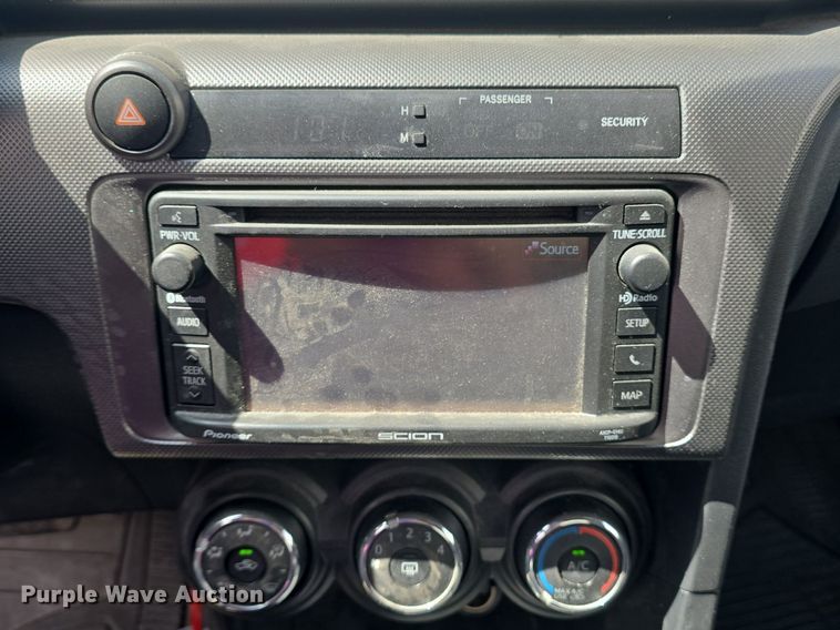 image for item DM1690 2014 Scion TC 