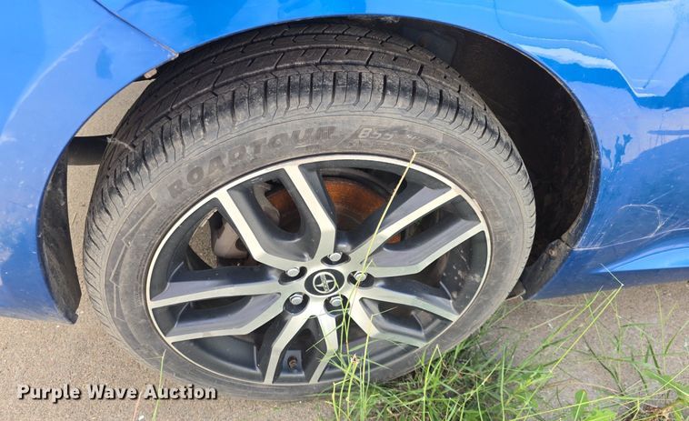 image for item DM1690 2014 Scion TC 