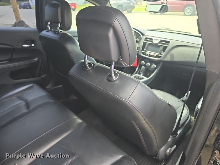 image for item DM1691 2012 Chrysler  200 