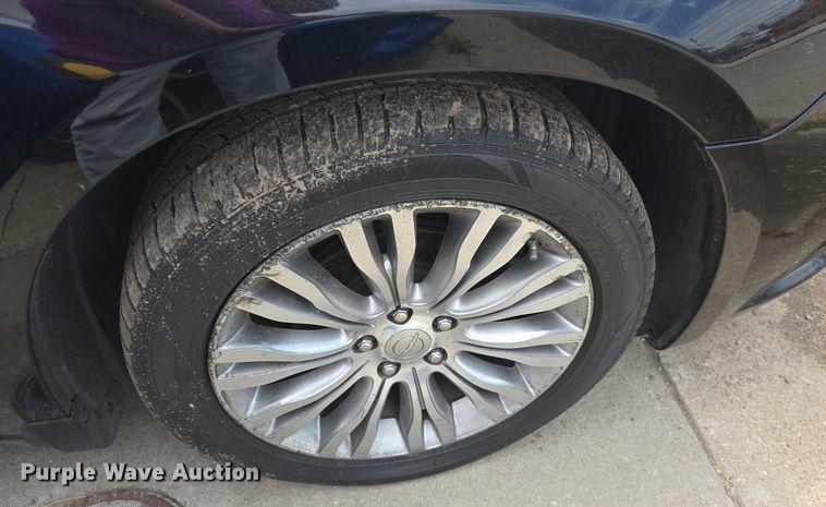 image for item DM1691 2012 Chrysler  200 