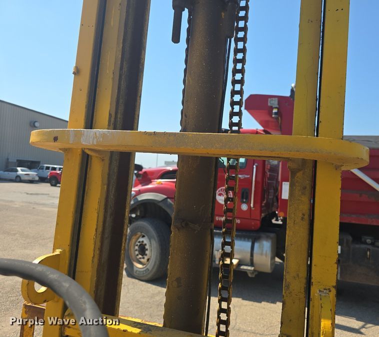 image for item DM1709 Allis Chalmers forklift