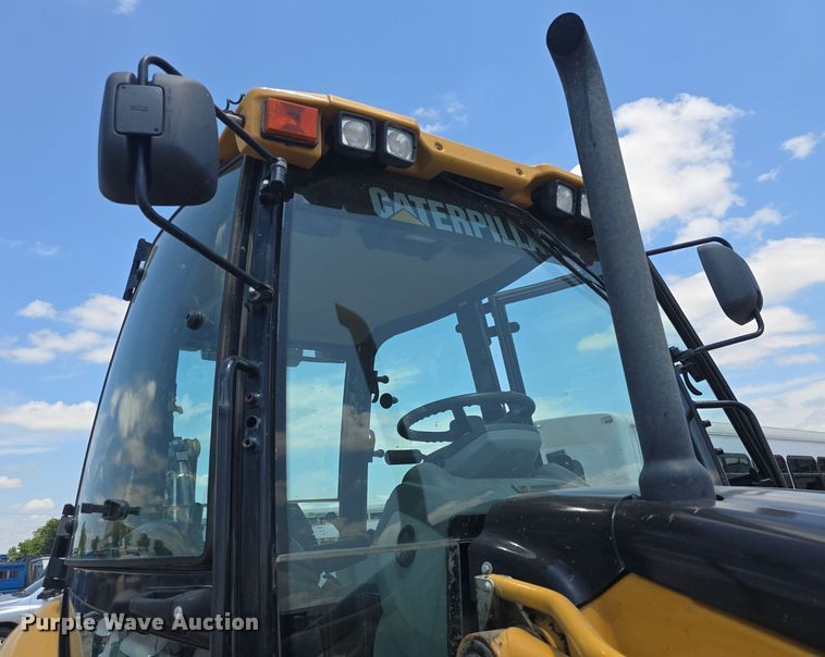 image for item DM1734 2009 Caterpillar 420E backhoe