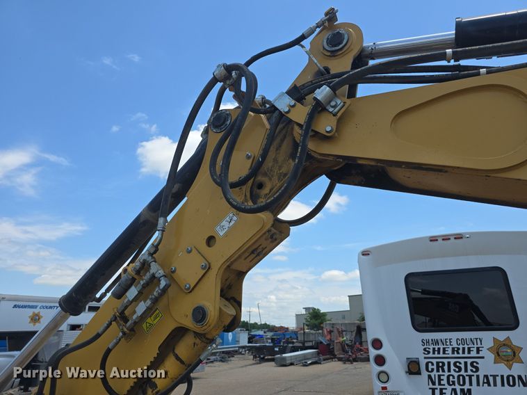 image for item DM1734 2009 Caterpillar 420E backhoe