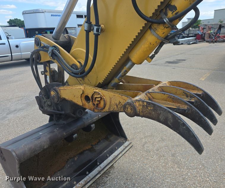 image for item DM1734 2009 Caterpillar 420E backhoe