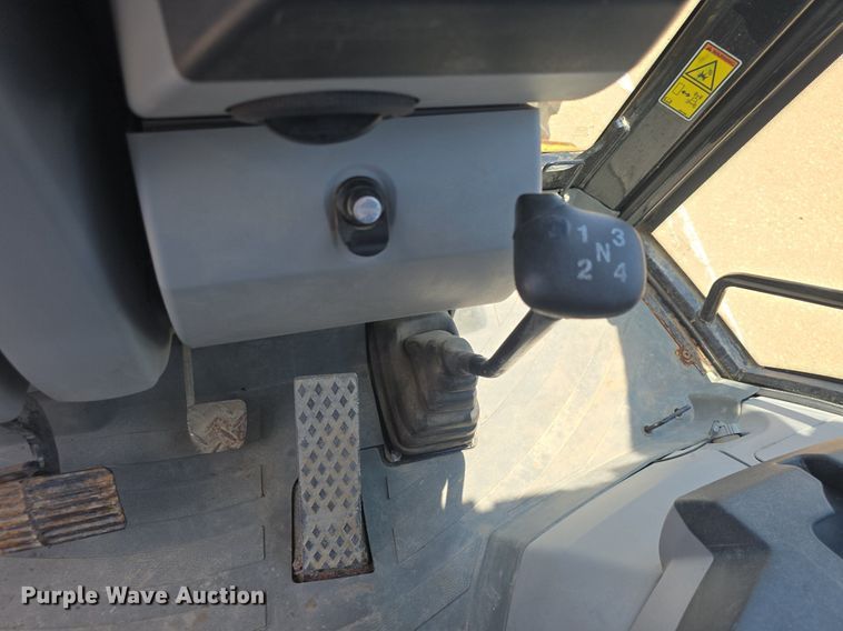 image for item DM1734 2009 Caterpillar 420E backhoe