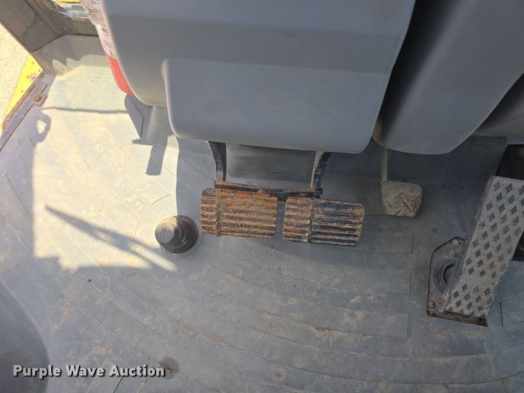 image for item DM1734 2009 Caterpillar 420E backhoe