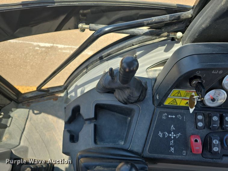 image for item DM1734 2009 Caterpillar 420E backhoe