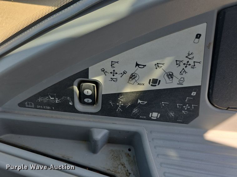 image for item DM1734 2009 Caterpillar 420E backhoe