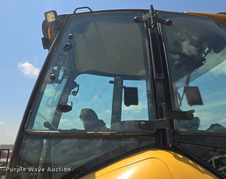 image for item DM1735 2009 Caterpillar 420E backhoe