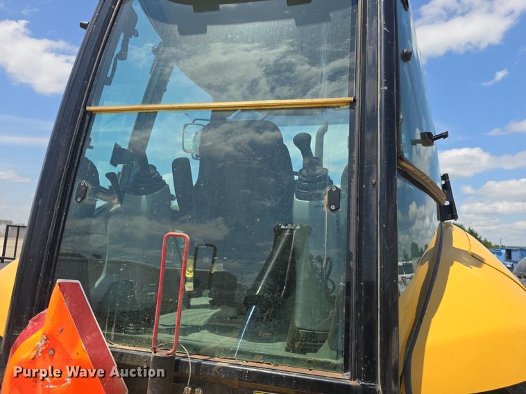 image for item DM1735 2009 Caterpillar 420E backhoe