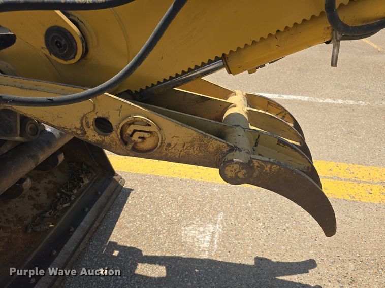 image for item DM1735 2009 Caterpillar 420E backhoe