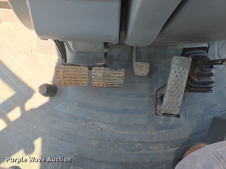 image for item DM1735 2009 Caterpillar 420E backhoe