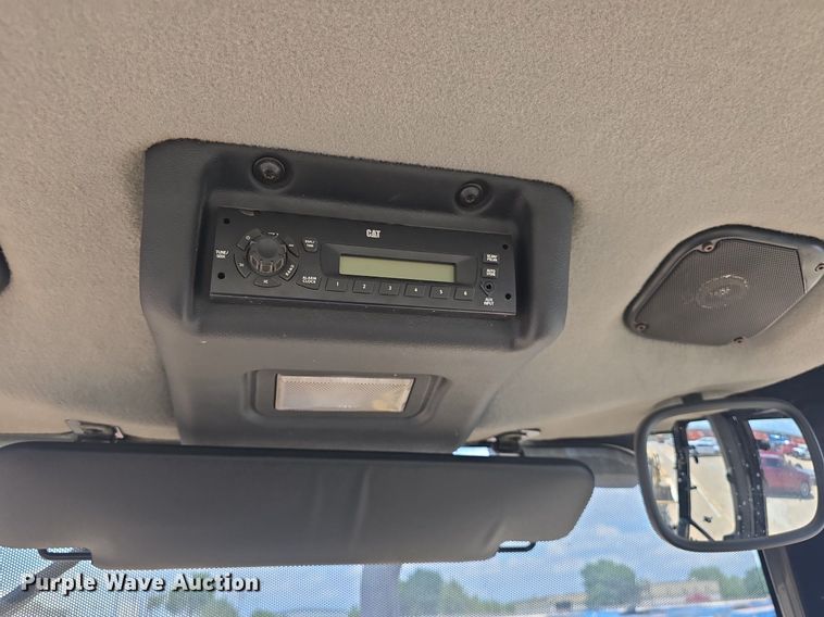 image for item DM1735 2009 Caterpillar 420E backhoe