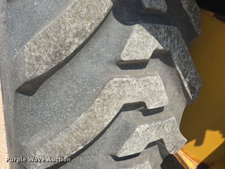 image for item DM1735 2009 Caterpillar 420E backhoe