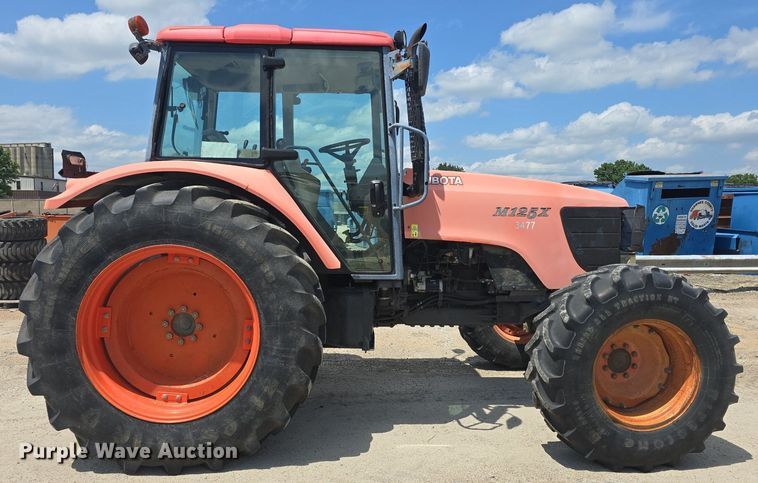 image for item DM1737 Kubota M125X MFWD tractor