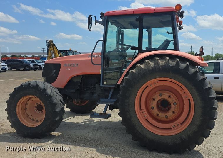 image for item DM1737 Kubota M125X MFWD tractor