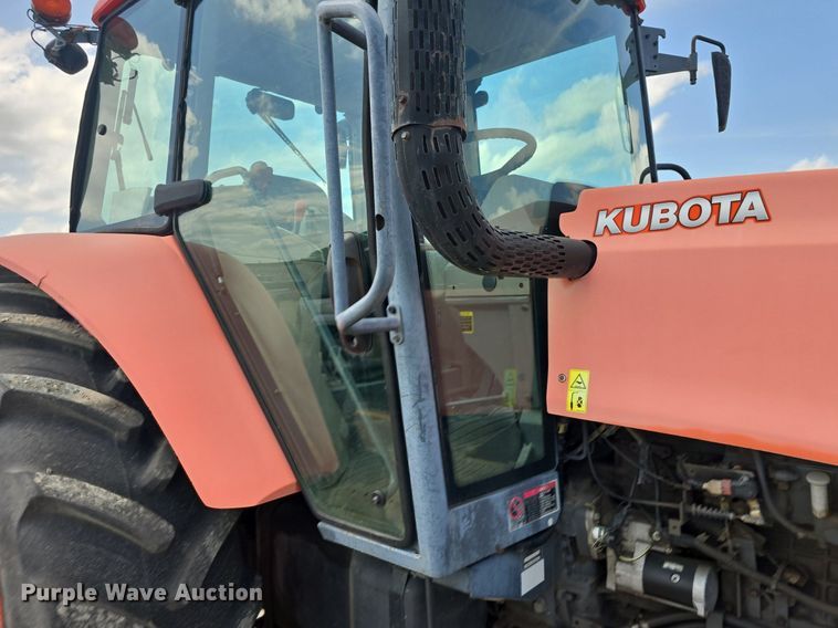 image for item DM1737 Kubota M125X MFWD tractor