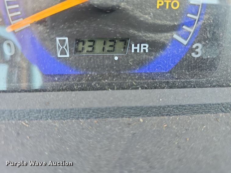 image for item DM1737 Kubota M125X MFWD tractor