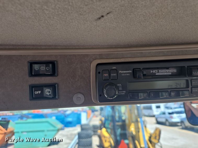 image for item DM1737 Kubota M125X MFWD tractor