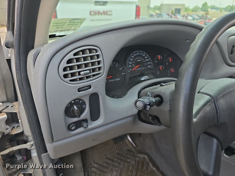 image for item DM1738 2007 Chevrolet Trail Blazer LS SUV