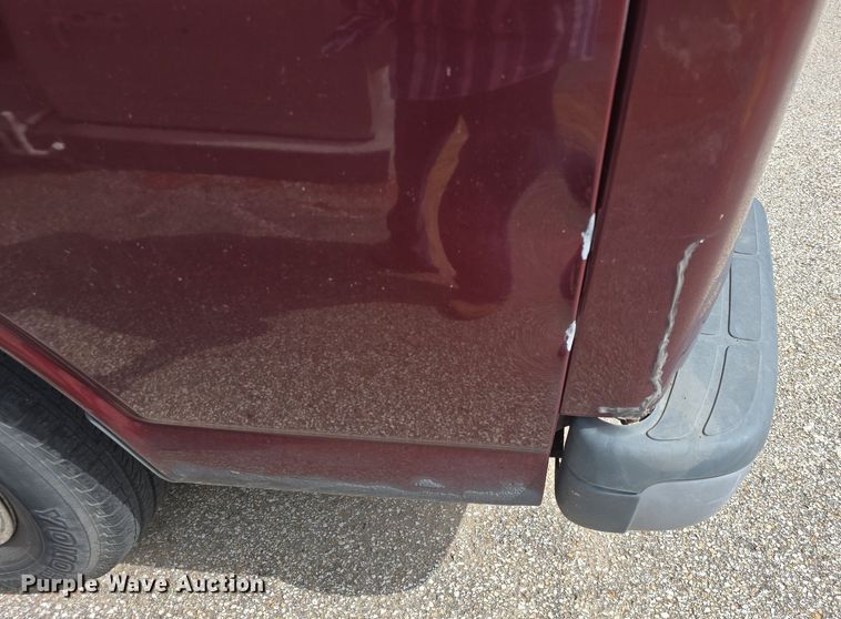 image for item DM1740 2002 Chevrolet Express 1500 van