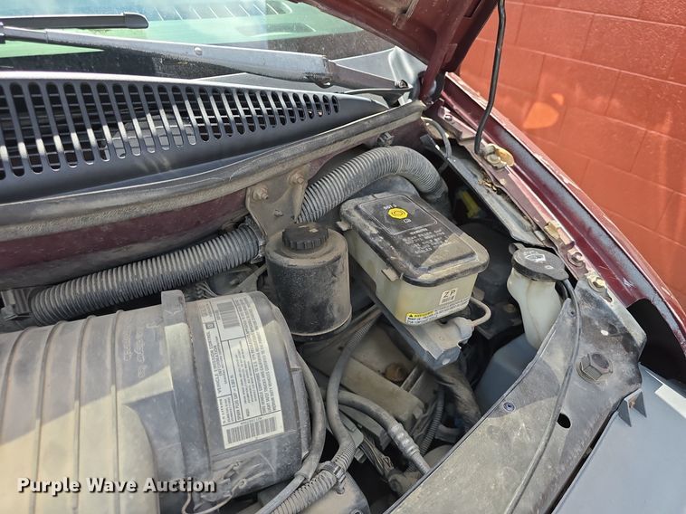 image for item DM1740 2002 Chevrolet Express 1500 van