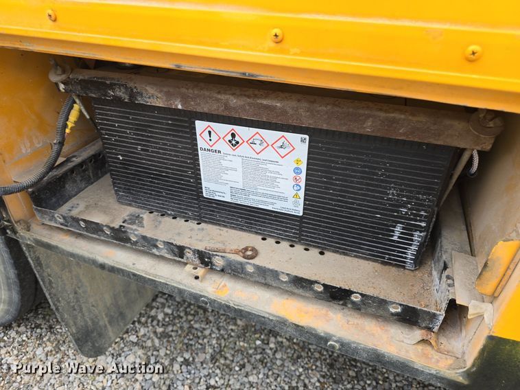 image for item DM1741 2002 Blue Bird  All American school bus