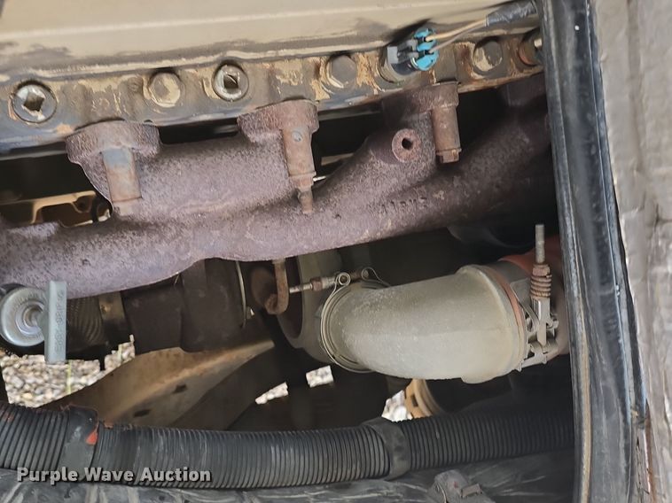 image for item DM1741 2002 Blue Bird  All American school bus