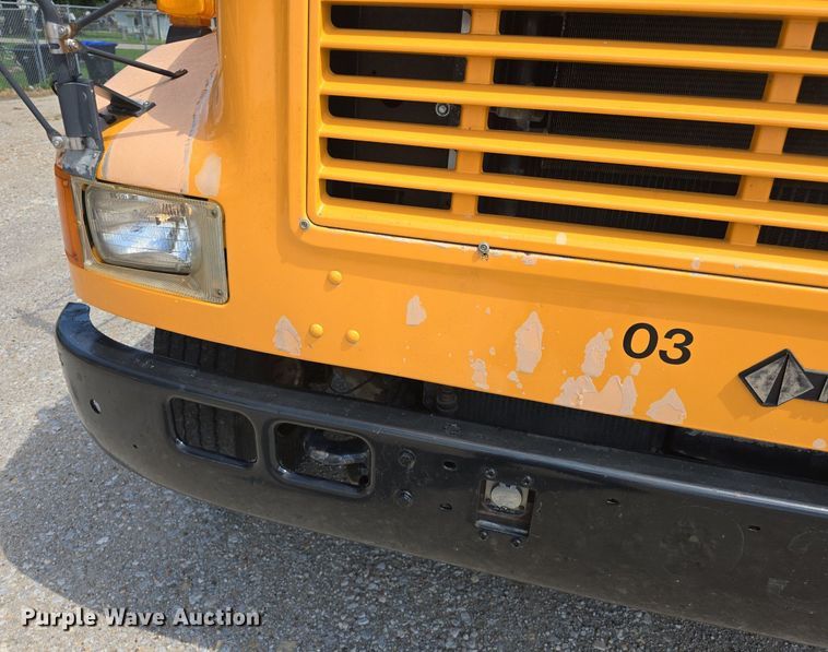 image for item DM1742 1999 International 3800 school bus
