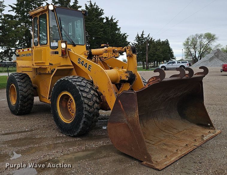 1990 John Deere 544E wheel loader in Onawa, IA Item DP0863 for sale