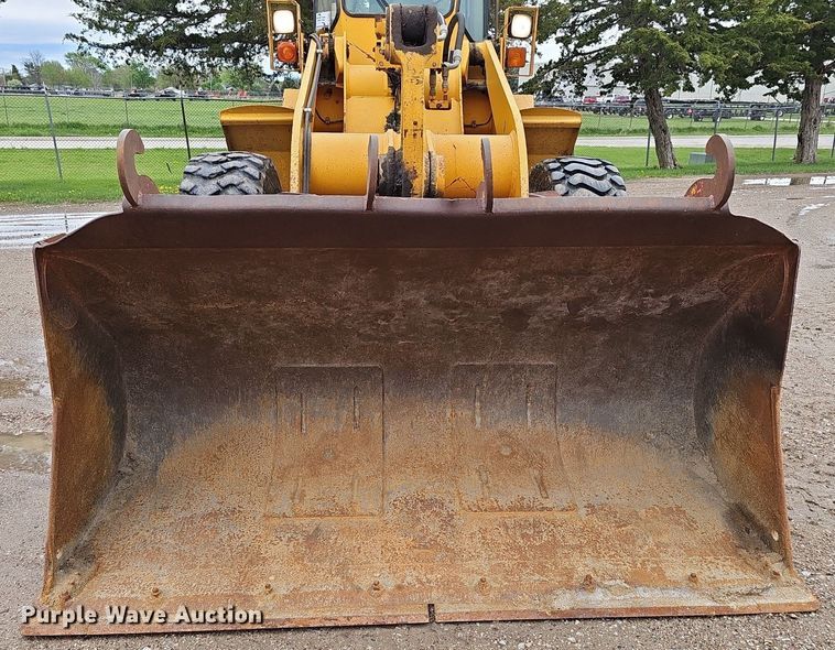 image for item DP0863 1990 John Deere 544E wheel loader