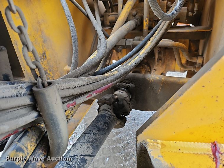 image for item DP0863 1990 John Deere 544E wheel loader