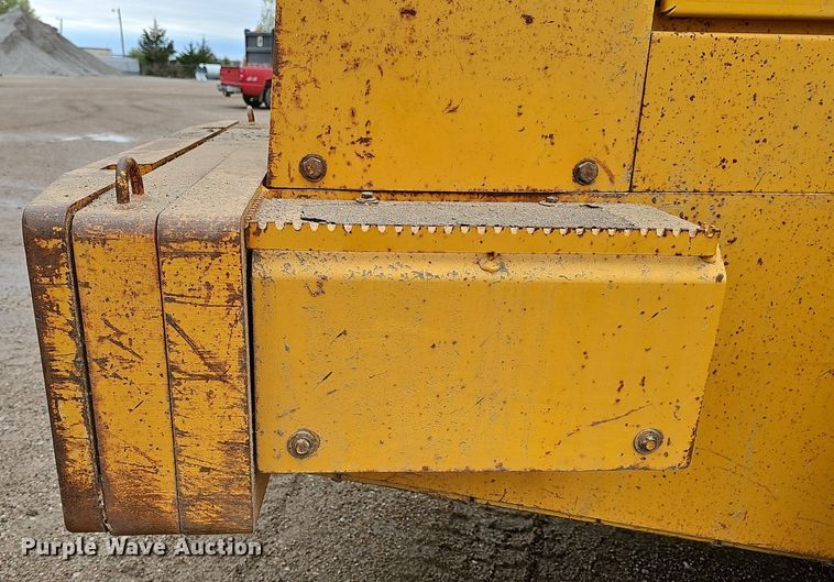 image for item DP0863 1990 John Deere 544E wheel loader