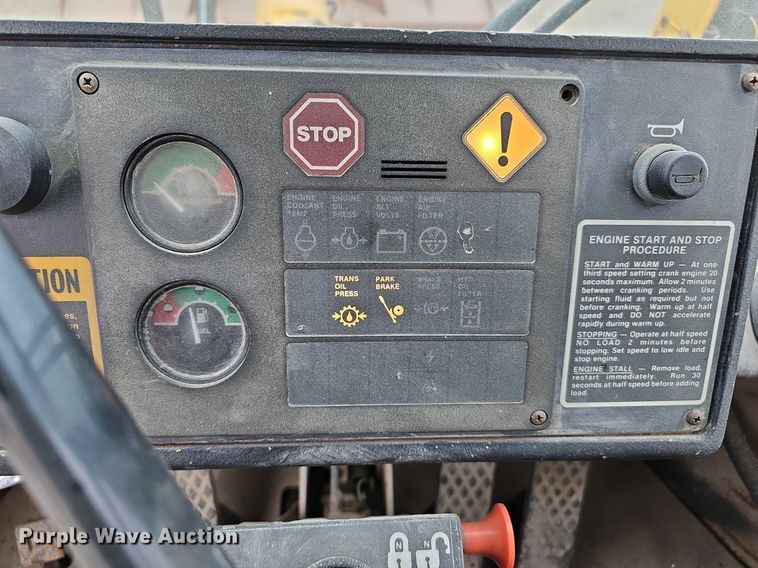 image for item DP0863 1990 John Deere 544E wheel loader