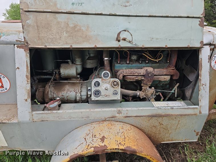 image for item DP0881 1966 Gardner Denver SP 125 GD air compressor