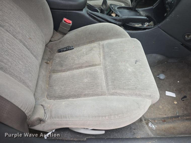 image for item DQ4375 2001 Oldsmobile Alero 