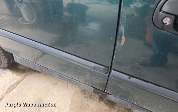 image for item DQ4376 2000 Honda Civic LX 