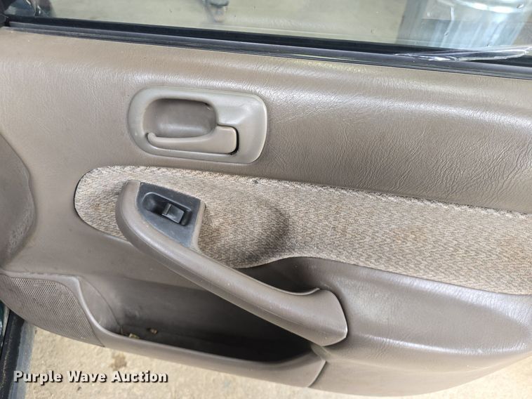 image for item DQ4376 2000 Honda Civic LX 