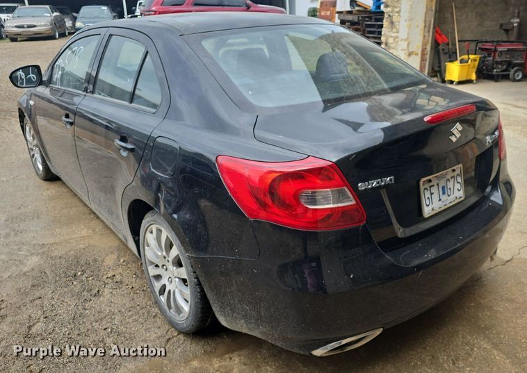 image for item DQ4378 2010 Suzuki Kizashi 