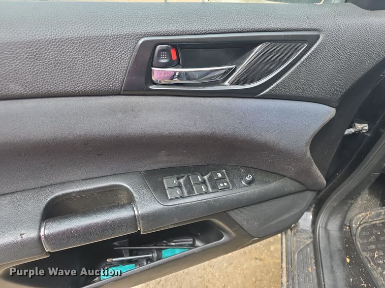 image for item DQ4378 2010 Suzuki Kizashi 