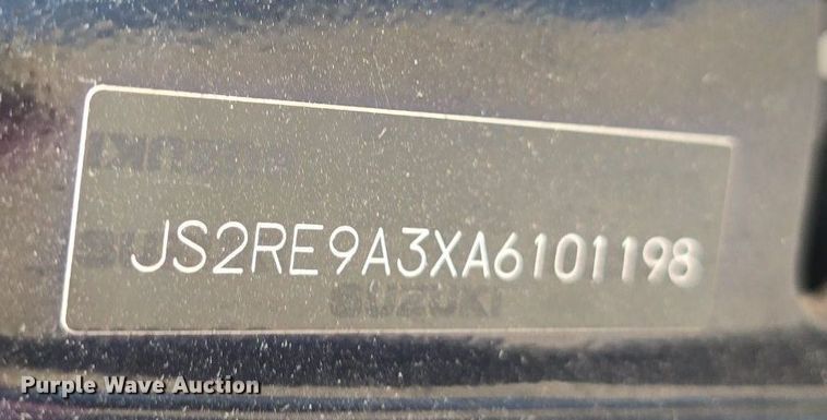 image for item DQ4378 2010 Suzuki Kizashi 