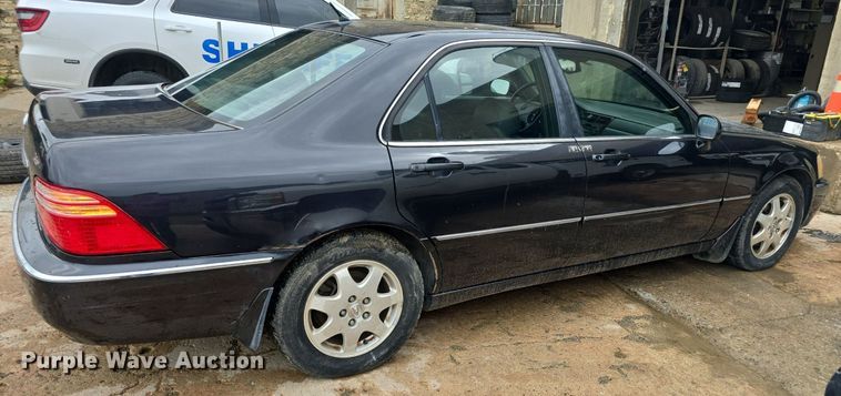 image for item DQ4379 2002 Acura RL 