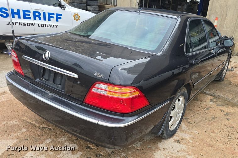 image for item DQ4379 2002 Acura RL 