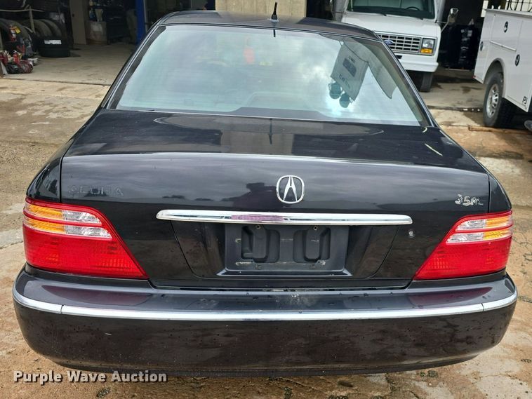 image for item DQ4379 2002 Acura RL 