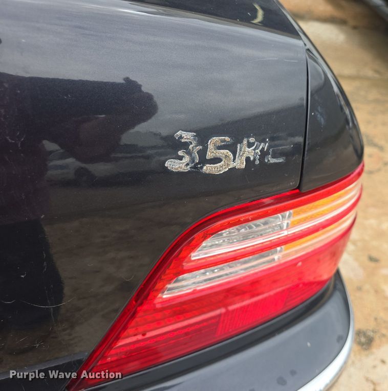 image for item DQ4379 2002 Acura RL 